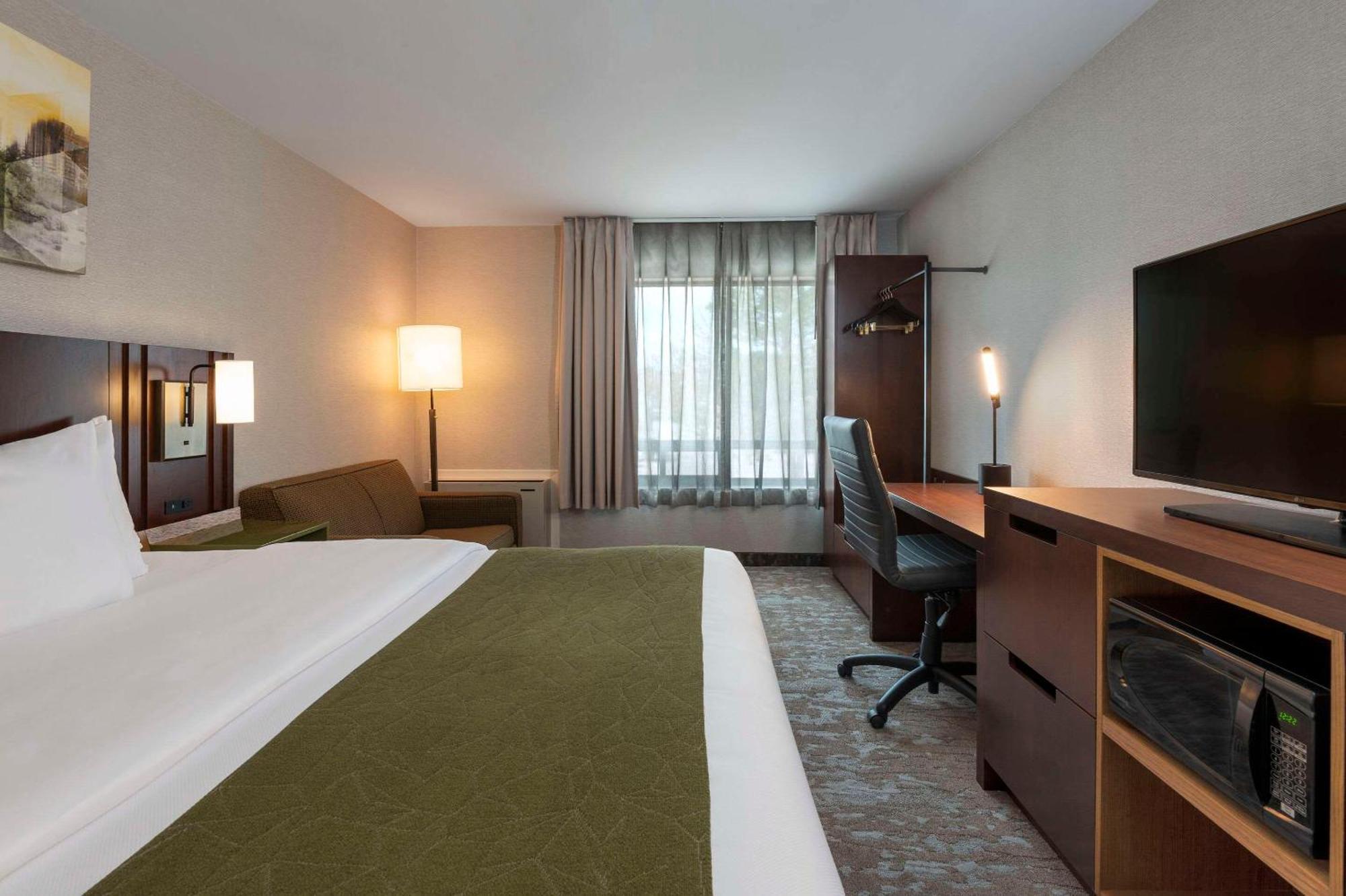 Comfort 3*